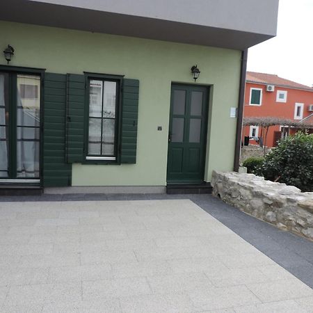 Apartments Lori Biograd Na Moru Esterno foto