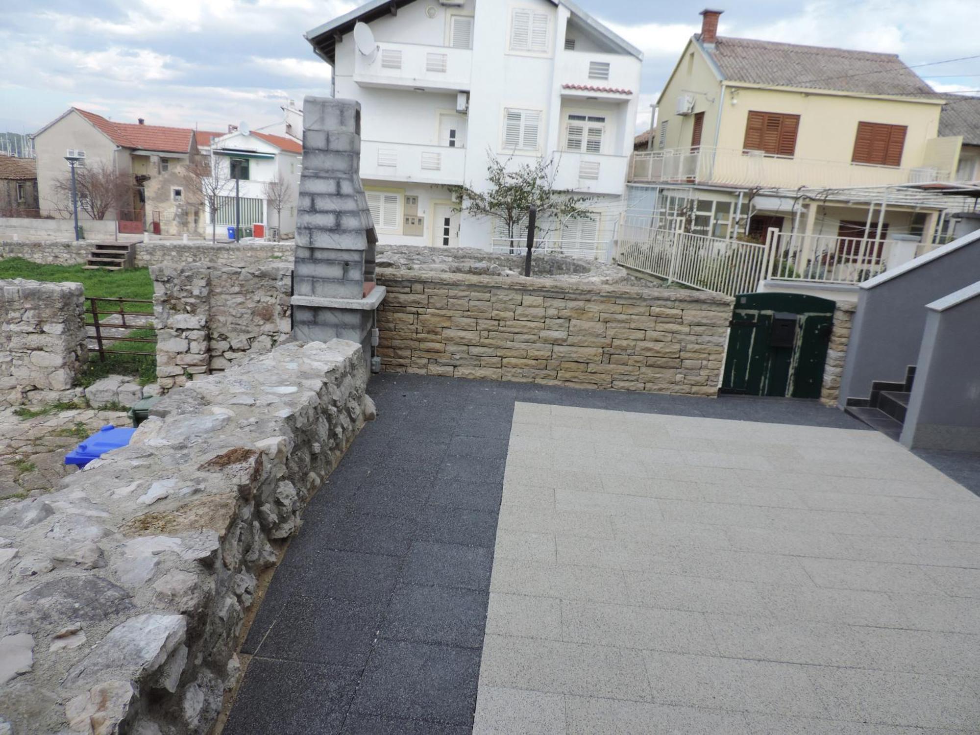 Apartments Lori Biograd Na Moru Esterno foto