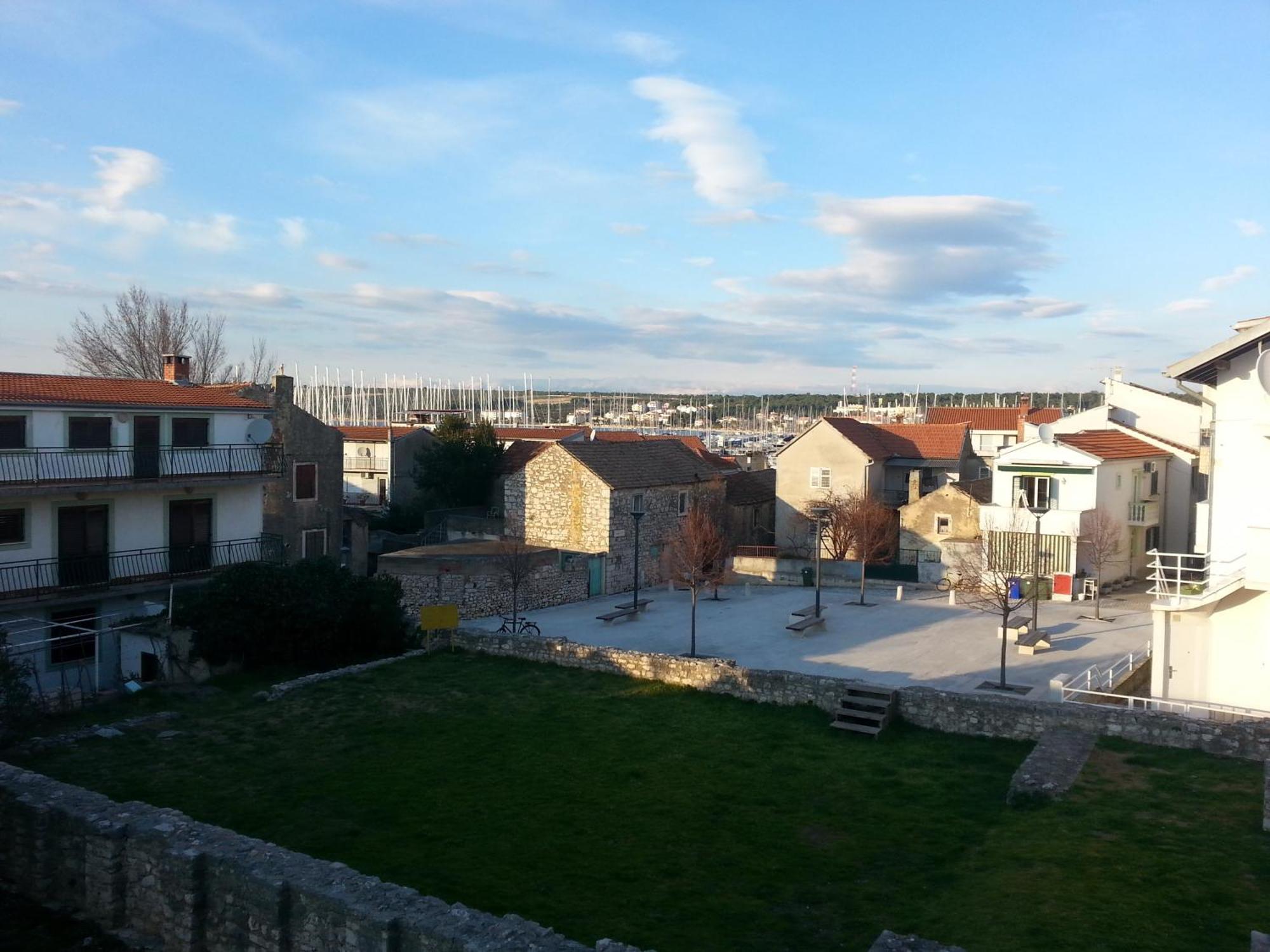 Apartments Lori Biograd Na Moru Camera foto